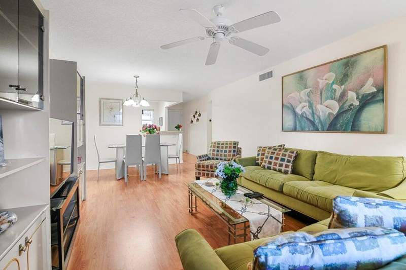 2 bedroom Condominium at 130 NE 26th Avenue #4070, Village Royale On The Green Condo, Boynton Beach — photo 5