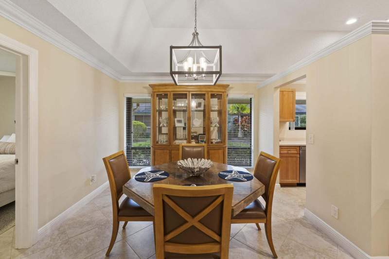 3 bedroom Villa at 109 Half Moon Circle #C, Indian Creek - Augusta, Jupiter — photo 5
