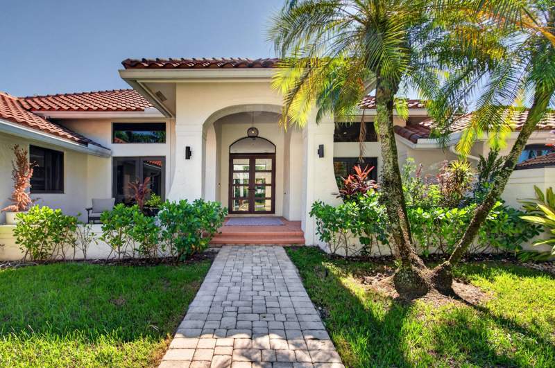 5 bedroom Single Family Residence at 332 Palm Boulevard, Palm Island, Weston — photo 2