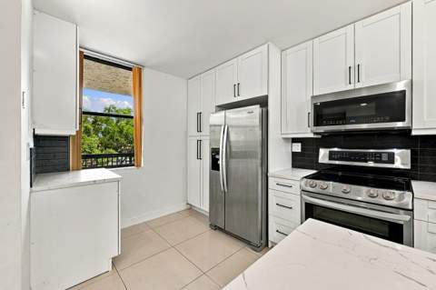 2768 Carambola Circle #302, Coconut Creek FL - photo 7 of 55