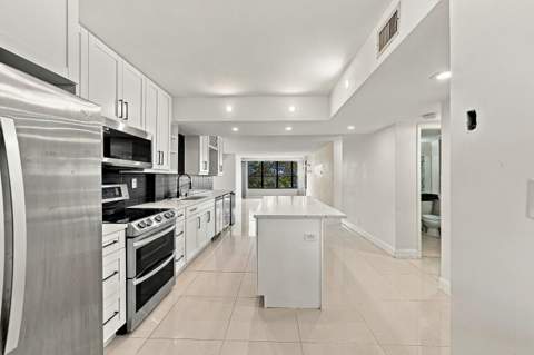 2768 Carambola Circle #302, Coconut Creek FL - photo 14 of 55