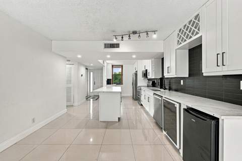 2768 Carambola Circle #302, Coconut Creek FL - photo 15 of 55