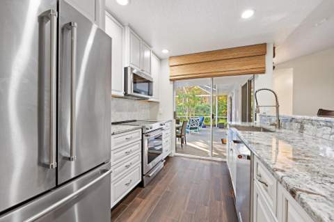 11403 Myrtle Oak Court, Palm Beach Gardens FL - photo 12 of 30