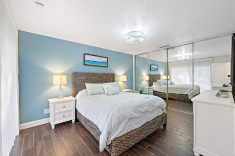 11403 Myrtle Oak Court, Palm Beach Gardens FL - photo 14 of 30