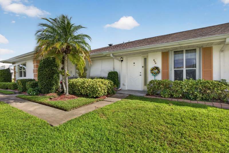 2 bedroom Condominium at 930 Savannas Point Drive #B, High Point Of Fort Pierce Condominium Section 2, Fort Pierce — photo 2