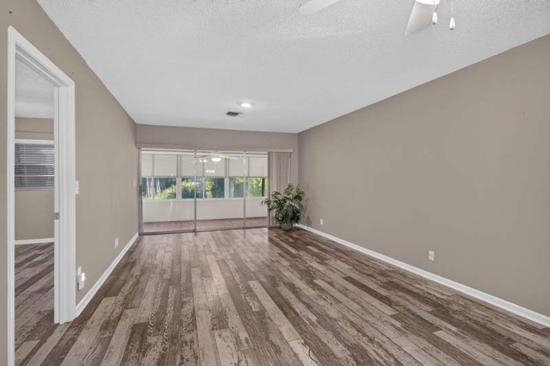 2 bedroom Condominium at 930 Savannas Point Drive #B, High Point Of Fort Pierce Condominium Section 2, Fort Pierce — photo 5