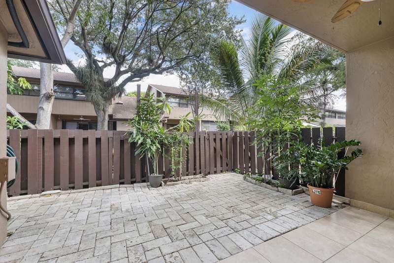3 bedroom Condominium at 7780 NW 79th Avenue #F2, Bonaire Village At Woodmont, Tamarac — photo 4
