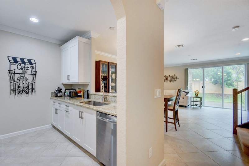 3 bedroom Townhouse at 5767 Monterra Club Drive, Colony Reserve At Lake Worth, Lake Worth — photo 3