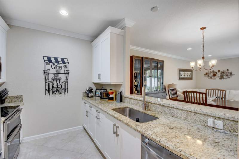 3 bedroom Townhouse at 5767 Monterra Club Drive, Colony Reserve At Lake Worth, Lake Worth — photo 4