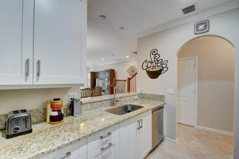 5767 Monterra Club Drive, Lake Worth FL - photo 6 of 46
