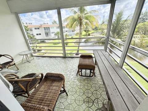 3506 NW 49th Avenue #604, Lauderdale Lakes FL - photo 6 of 12