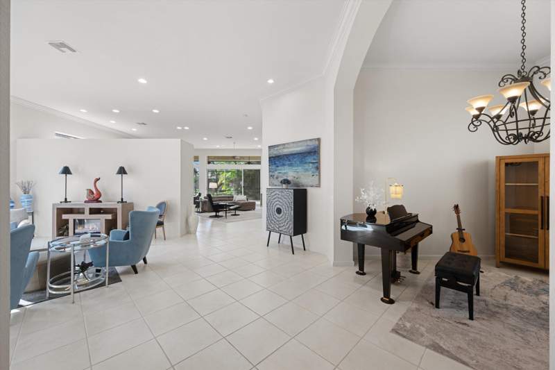 3 bedroom Single Family Residence at 4017 Manchester Lake Drive, Wycliffe, Lake Worth — photo 5