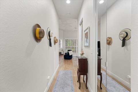 4017 Manchester Lake Drive, Lake Worth FL - photo 23 of 57
