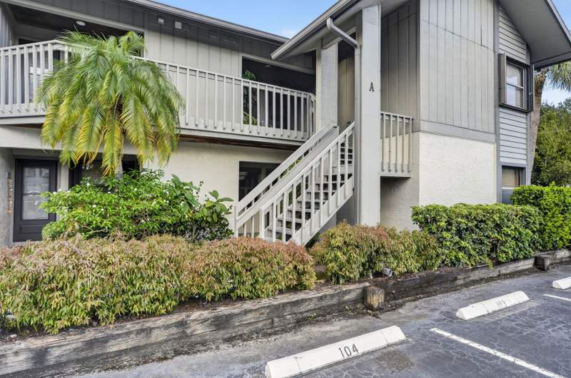 3 bedroom Condominium at 6295 SE Charleston Place, Charleston On Green Condo, Hobe Sound — photo 5