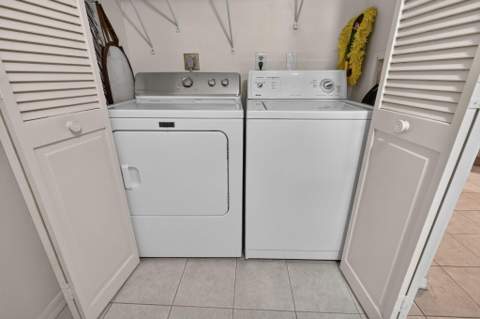 6295 SE Charleston Place, Hobe Sound FL - photo 16 of 64