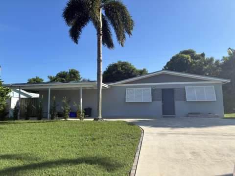 4384 Arbor Way, home for sale in Palm Beach Gardens 33410