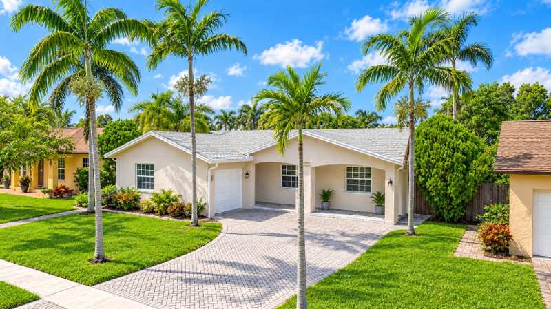 4 bedroom Single Family Residence at 10975 NW 27th Place, Millers Sunrise Estates S, Sunrise — photo 1