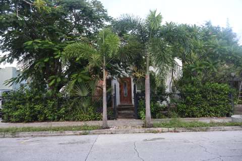 607 El Vedado, home for sale in West Palm Beach 33405