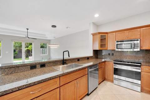 612 SW 10th Street, Fort Lauderdale FL - photo 13 of 70