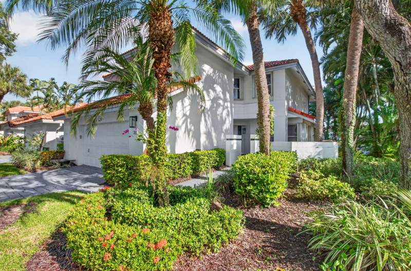 3 bedroom Townhouse at 2011 NW 53rd Street, Cedar Cay, Boca Raton — photo 2