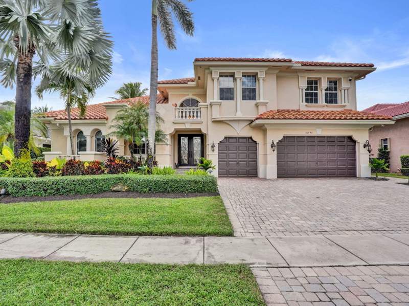5 bedroom Single Family Residence at 10940 Hawks Vista Street, Enclave 2nd Section, Plantation — photo 4