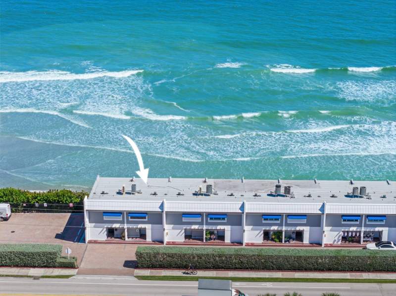 3 bedroom Condominium at 1016 Ocean Drive, San Remo Townhouses Condo, Juno Beach — photo 2