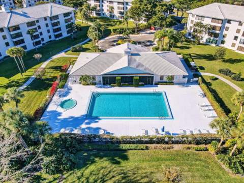 3626 Whitehall Drive #306, West Palm Beach FL - photo 15 of 22