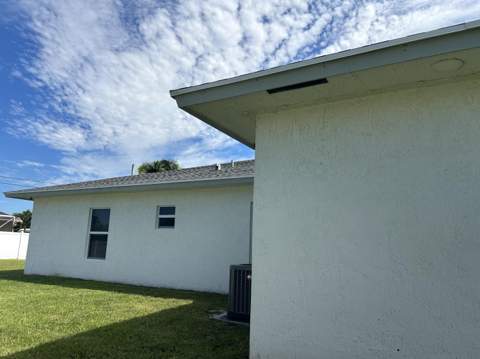 1233 SW Medina Avenue, Port St. Lucie FL - photo 9 of 39