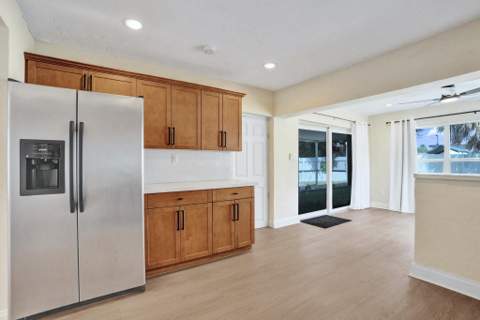 3851 NW 4th Place, Lauderhill FL - photo 9 of 34