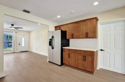 3851 NW 4th Place, Lauderhill FL - photo 8 of 34