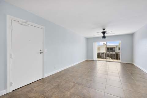 6253 Bay Club Drive #3, Fort Lauderdale FL - photo 8 of 44