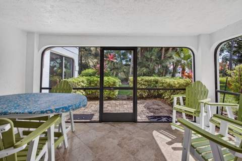 2439 Treasure Isle Drive #Unit 7, West Palm Beach FL - photo 6 of 101