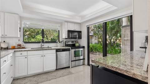 219 Wimbledon Lakes Drive, Plantation FL - photo 22 of 50