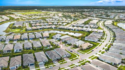 10038 Regency Way, Palm Beach Gardens FL - photo 23 of 47