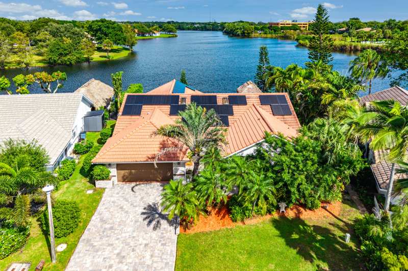 4 bedroom Single Family Residence at 9 Aspen Court, Quail Run, Boynton Beach — photo 1