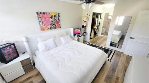 9894 NW 2nd Court, Plantation FL - photo 18 of 39