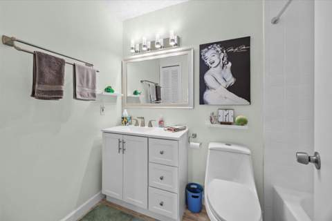 2950 SE Ocean Boulevard #121-6, Stuart FL - photo 20 of 34