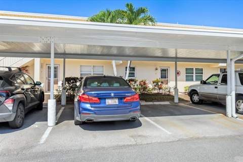 2950 SE Ocean Boulevard #121-6, Stuart FL - photo 6 of 34