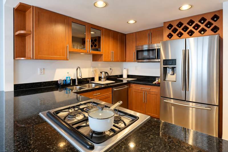 1 bedroom Condominium at 2030 S Ocean Drive #211, Parker Plaza Condo Estates, Hallandale Beach — photo 2