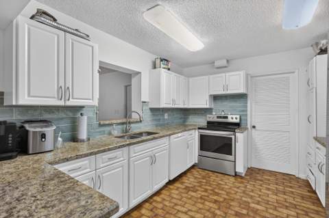 1209 NW 8th Street, Boynton Beach FL - photo 13 of 50