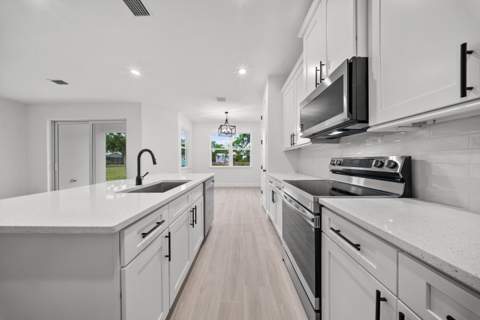 625 Russ Road, Fort Pierce FL - photo 14 of 32
