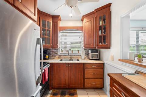 156 Berkshire G, West Palm Beach FL - photo 6 of 23