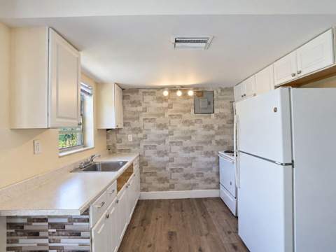 1805 NW 13th Court, Fort Lauderdale FL - photo 6 of 32