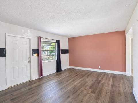 1805 NW 13th Court, Fort Lauderdale FL - photo 9 of 32