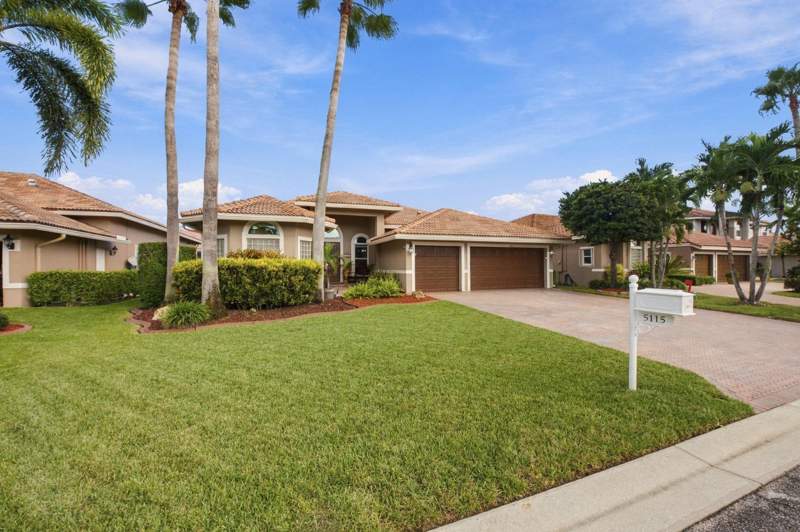 4 bedroom Single Family Residence at 5115 NW 125th Avenue, Wyndham Lakes West, Coral Springs — photo 4