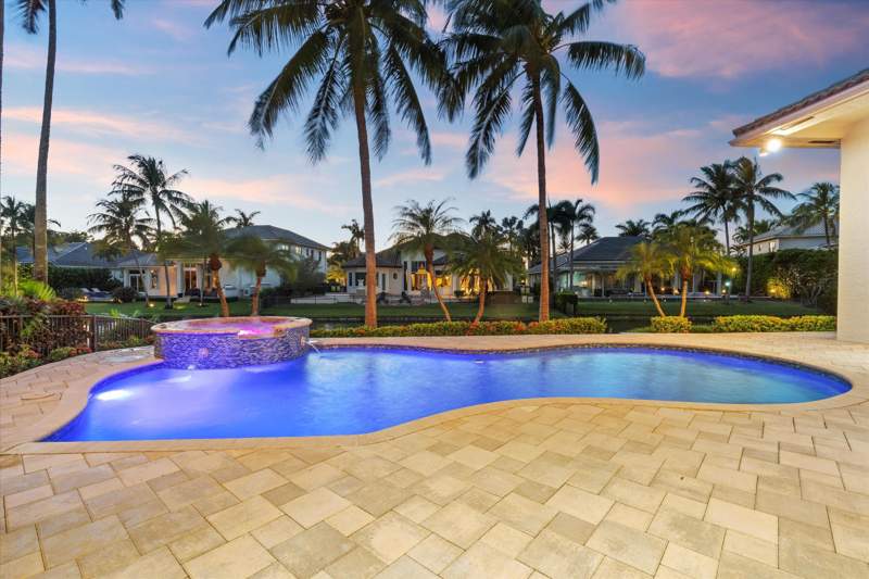 5 bedroom Single Family Residence at 681 Carrotwood Terrace, Enclave 2nd Section, Plantation — photo 2