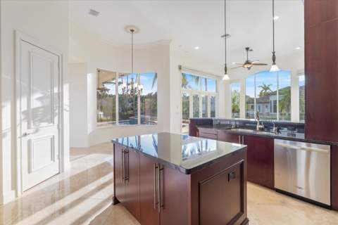 681 Carrotwood Terrace, Plantation FL - photo 12 of 45