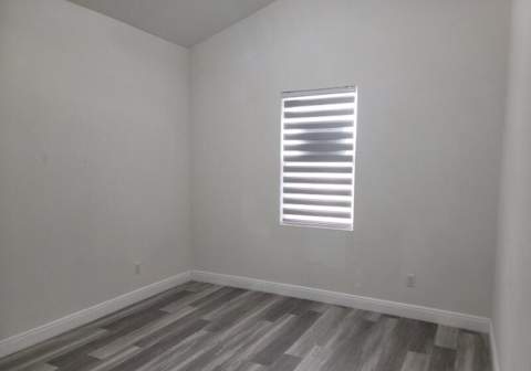 803 Avenue B, Fort Pierce FL - photo 12 of 19