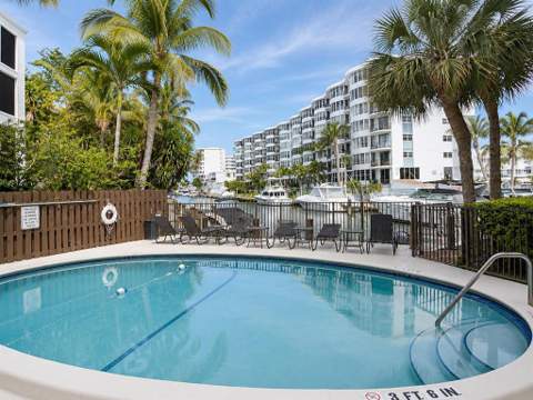 4800 Bayview Drive #306, Fort Lauderdale FL - photo 20 of 38