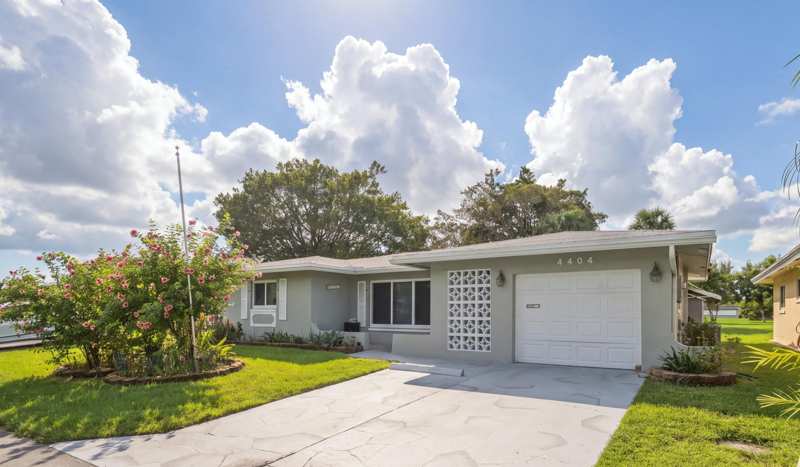 2 bedroom Single Family Residence at 4404 NW 45th Court, Mainlands Of Tamarac Lakes, Tamarac — photo 1